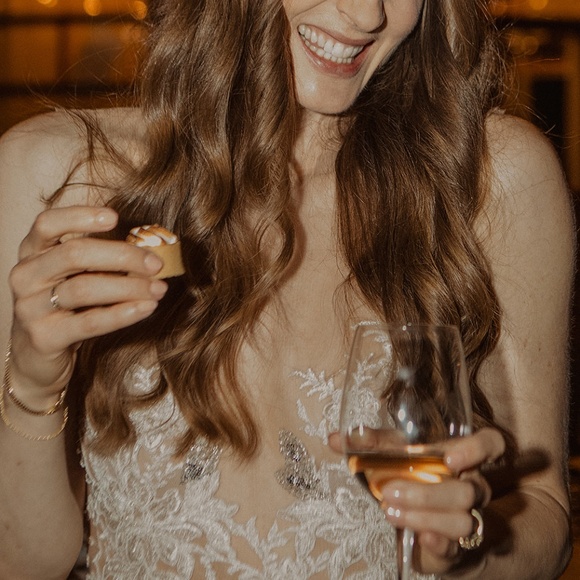 Berta Muse Ivone Wedding Gown - Picture 3 of 12